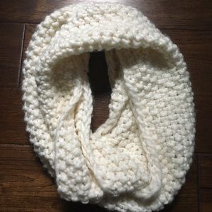 Hand-woven Snood